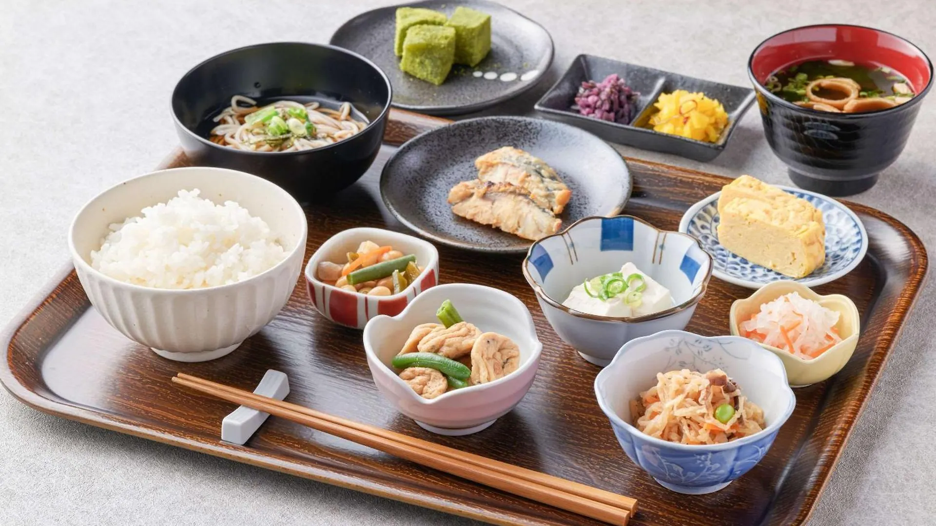 Comfort Inn Kyoto Shijokarasuma 3*,